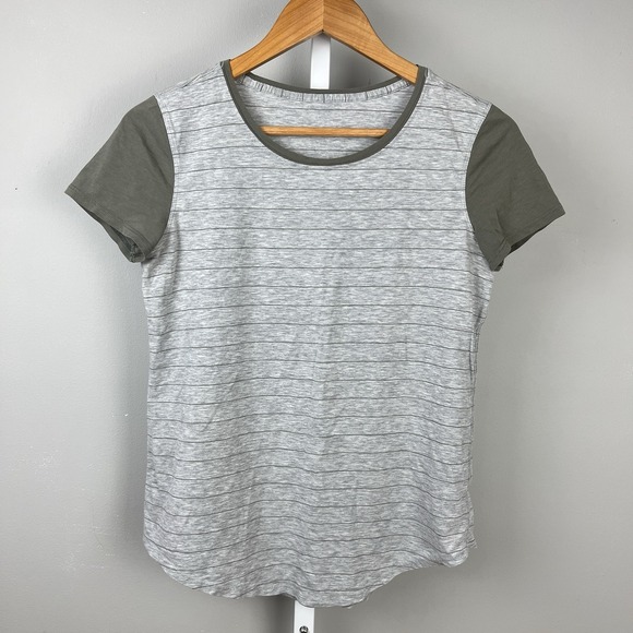 Lululemon Love Crew‎ III T-Shirt Womens Size 6 Gray Sage Green Stripe Tee - Picture 1 of 6